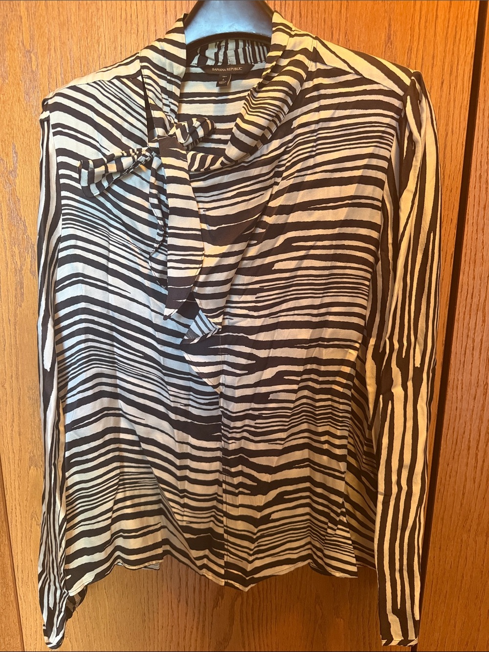 Banana Republic Black & Cream Zebra-Print Tie-Neck Blouse